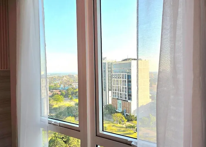 1815t4 Solinea Unit Near Ayala Center *